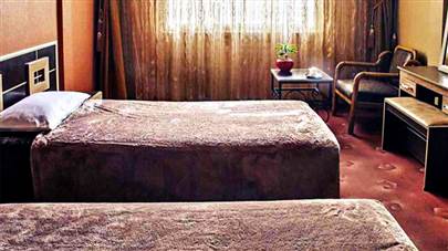 اتاق دو تخته تویین هتل اسپادانا اصفهان اتاق دو تخته تویین هتل اسپادانا اصفهان